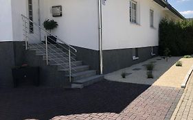 Ferienwohnung - Gästezimmer in Calden